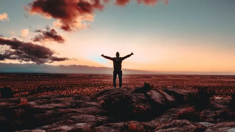 Why Motivation Is The Curse Of Leadership (And Social Media)